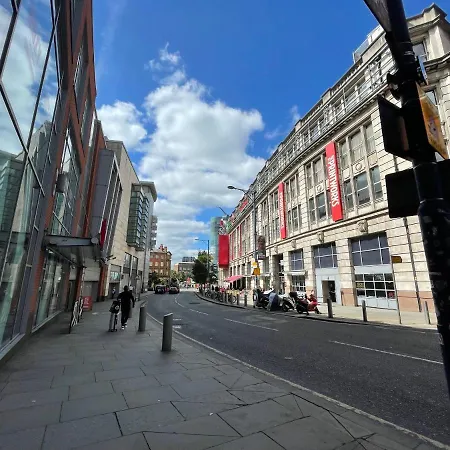 Two Bedrooms Flat - Manchester City Centre-3