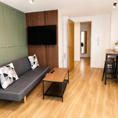 Two Bedrooms Flat - Manchester City Centre-2